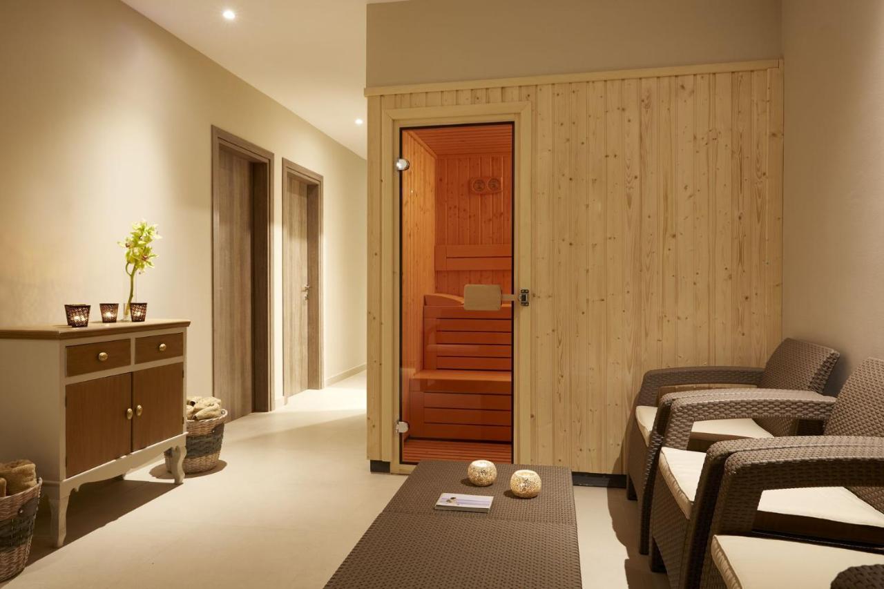 Capo Di Corfu Aparthotel 5*