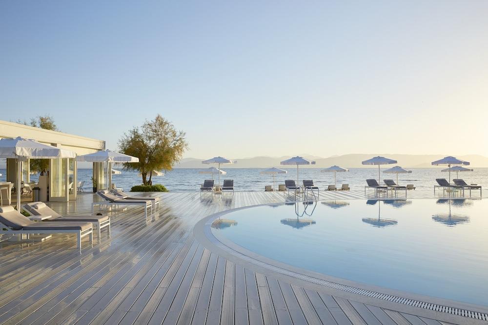 Capo Di Corfu Aparthotel Kávos