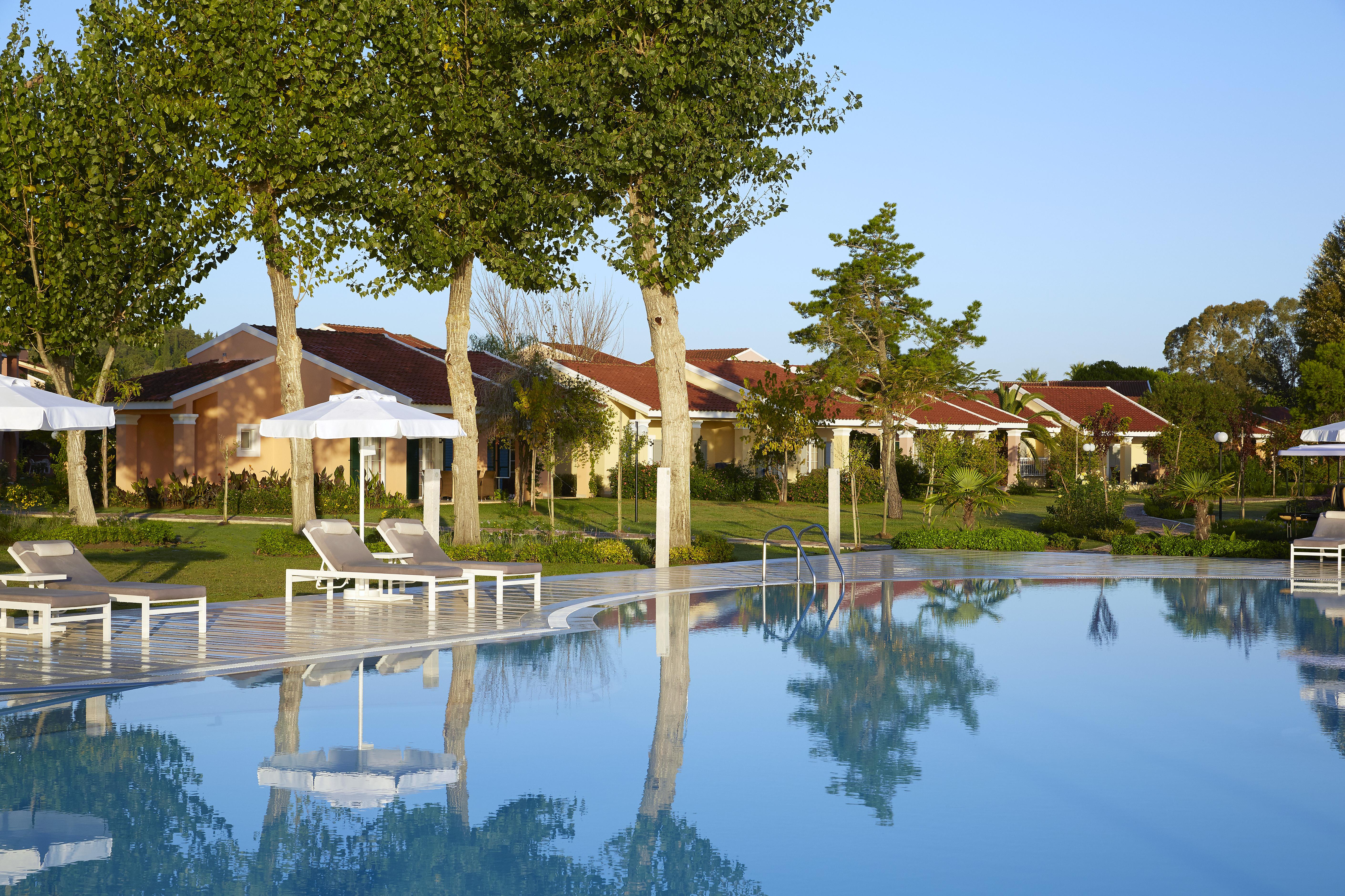 Capo Di Corfu Aparthotel Kávos